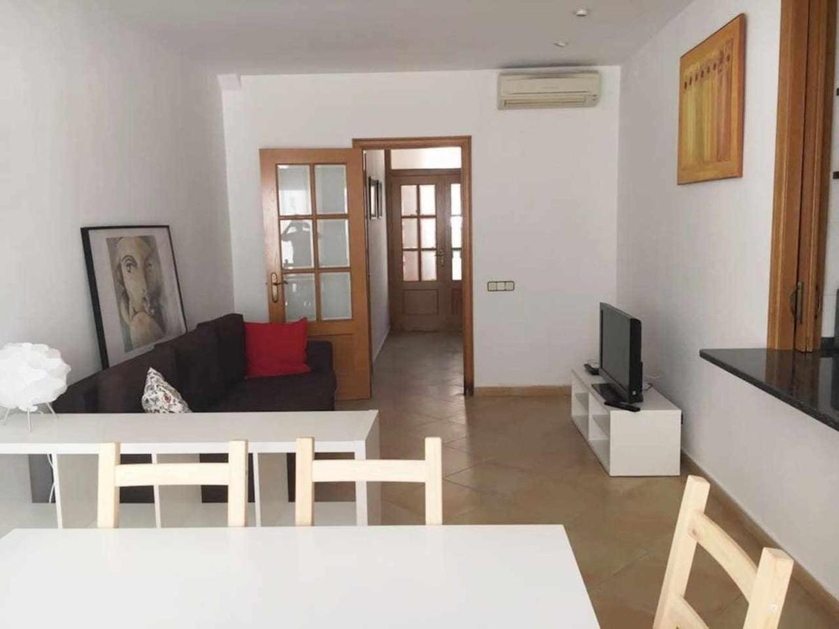 Nice And Quiet Flat In Premia De Mar Hutb المظهر الخارجي الصورة
