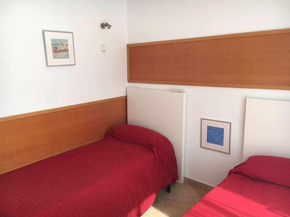 Nice And Quiet Flat In Premia De Mar Hutb المظهر الخارجي الصورة